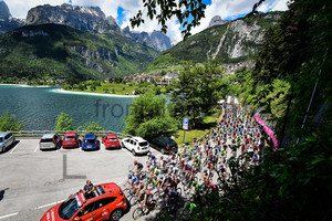 Peloton: 99. Giro d`Italia 2016 - 17. Stage