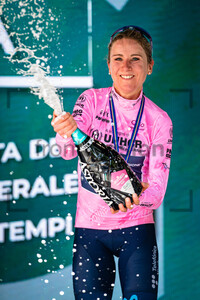 VAN VLEUTEN Annemiek: Giro dÂ´Italia Donne 2022 – 4. Stage
