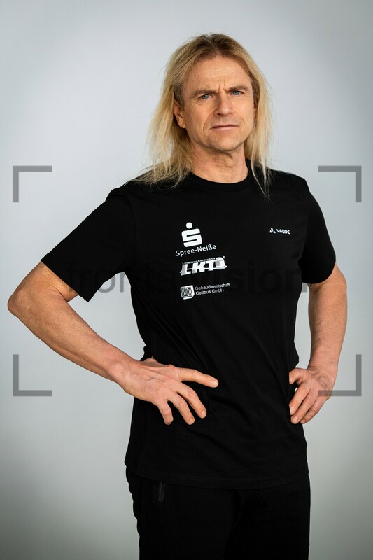 SCHÖNAU Uwe: Photoshooting Track Team Brandenburg 