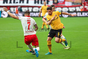 Ahmet Metin Arslan, Andreas Wiegel Rot-Weiss Essen vs. SG Dynamo Dresden Spielfotos 15.10.2022