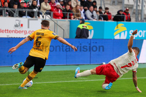 Ahmet Metin Arslan, Andreas Wiegel Rot-Weiss Essen vs. SG Dynamo Dresden Spielfotos 15.10.2022