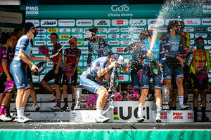 TREK - SEGAFREDO: Giro Donne 2021 – 1. Stage