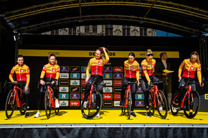 UNO-X PRO CYCLING TEAM: Ronde Van Vlaanderen 2022 - WomenÂ´s Race
