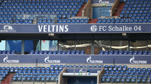 Gazprom Werbung Schalke04 Veltins Arena, Schalke Arena Frühjahr 2022