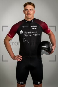SCHRÖTER Nik: Photoshooting Track Team Brandenburg