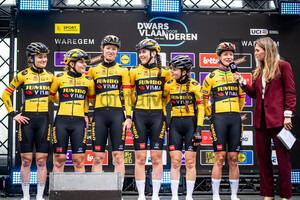 TEAM JUMBO-VISMA: Dwars Door Vlaanderen 2023 - WomenÂ´s Race