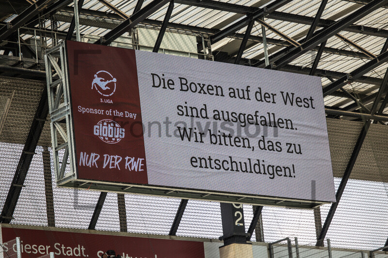 Rot-Weiss Essen Anzeigentafel Ausfall der Boxen 