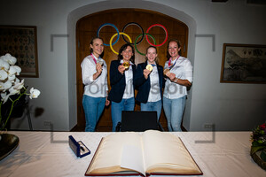 LETH Julie, BRENNAUER Lisa, BRAUßE Franziska, WILD Kirsten: Olympic Participants Party