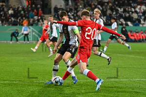 Szymon Wlodarczyk, Eric Martel UEFA U21 Euro Qualifikation Deutschland gegen Polen Spielfotos 21.11.2023
