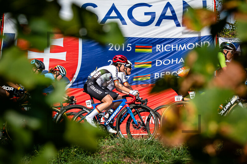 HAMMES Kathrin: UEC Road Cycling European Championships - Trento 2021 