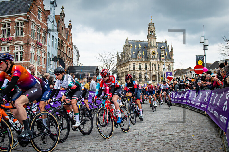 GEURTS Mijntje: Ronde Van Vlaanderen 2022 - WomenÂ´s Race 