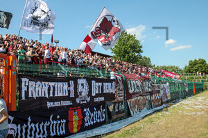 Fans des BFC Dynamo gegen VSG Altglienicke 07-06-2014