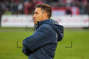 Mike Terranova Trainer Rot Weiß Oberhausen 05-04-2022