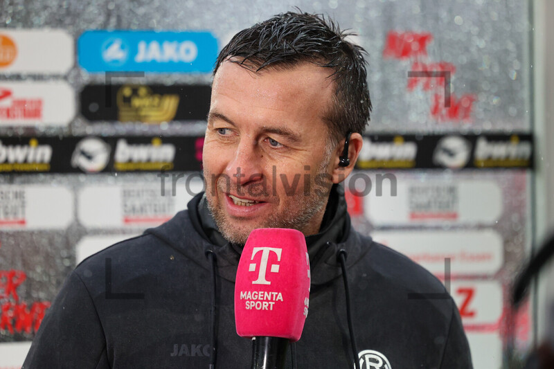 Christoph Dabrowski Interview Rot-Weiss Essen vs. SC Freiburg II 01.04.2023 