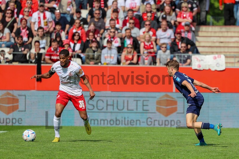 Isaiah Young Rot-Weiss Essen vs. VfB Oldenburg 30.04.2023 