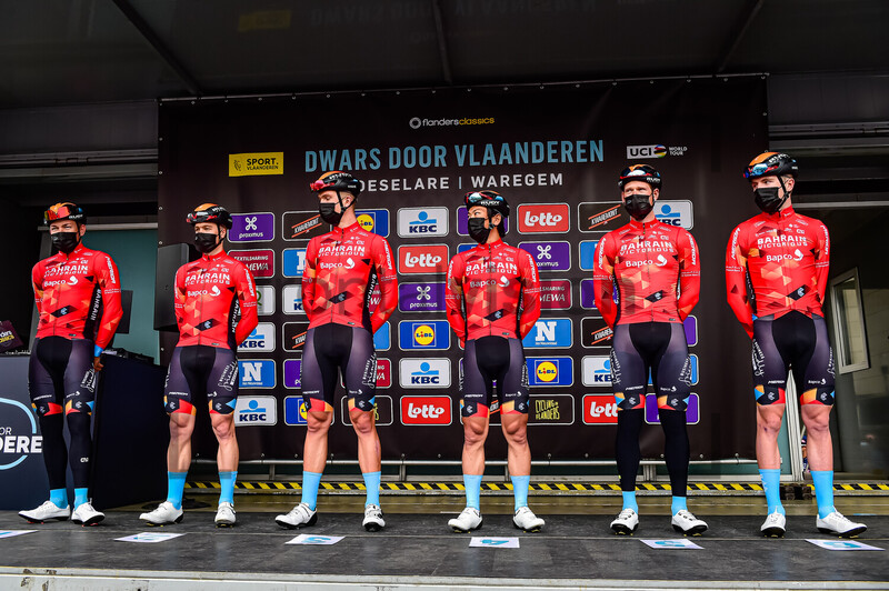 BAHRAIN VICTORIOUS: Dwars Door Vlaanderen 2022 - MenÂ´s Race 