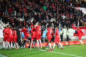 Rot-Weiss Essen jubelt über 3:2 gegen Hallescher FC 19.12.2023