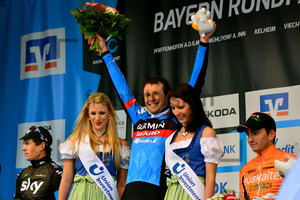 Winner Alex Rasmussen, second BenSwift and third Juan Jose Lobato: 1. stage