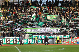 SC Preußen Münster Fans in Wattenscheid 26.11.2022Â 