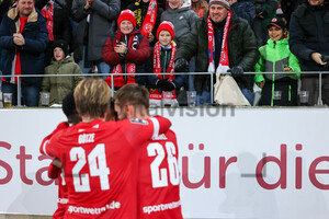 Torjubel Rot-Weiss Essen vs. VfB Lübeck Spielfotos  15.12.2023