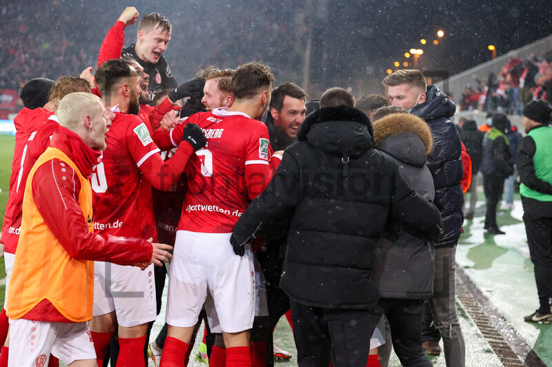 Rot-Weiss Essen Jubel über Sieg gegen 1. FC Köln U21 01-04-2022 