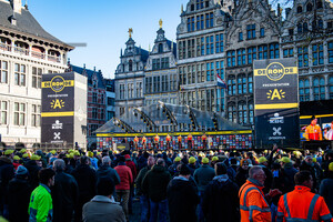 UNO - X PRO CYCLING TEAM: Ronde Van Vlaanderen 2022 - Men´s Race