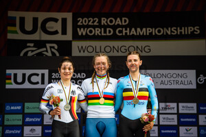 CZAPLA Justyna, BACKSTEDT Zoe, JOORIS Febe: UCI Road Cycling World Championships 2022