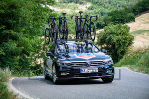 Team Car: Giro dÂ´Italia Donne 2022 – 4. Stage