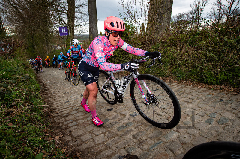 LANGLEY Emma: Ronde Van Vlaanderen 2022 - WomenÂ´s Race 