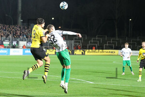 Luca Bazzoli, Antonios Papadopoulos Borussia Dortmund U23 vs. Preußen Münster Spielfotos 13.02.2024