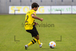 Mateu Morey Bauza Borussia Dortmund Spielfotos