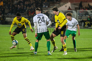 Rodney Elongo-Yombo Borussia Dortmund U23 vs. Preußen Münster Spielfotos 13.02.2024