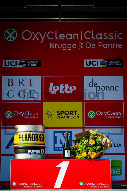 Podium: Oxyclean Classic Brügge - De Panne 2021 - Men 