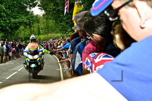 Service Moto: Round About Mens Road Race