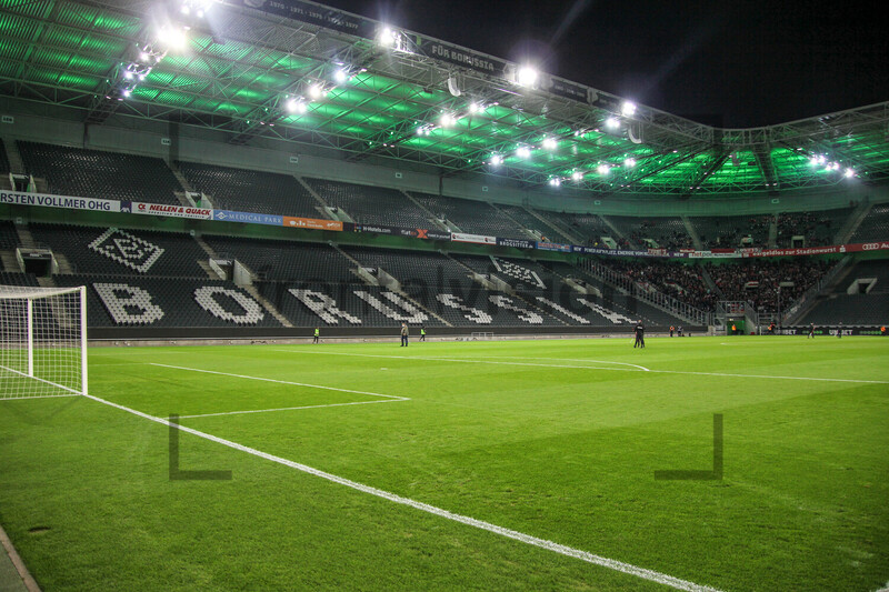 Borussia MG U23 vs. Rot-Weiss Essen Spielfotos 05-11-2021 