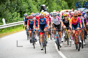 BERTON Nina, LACH Marta, ARZUFFI Alice Maria: Tour de France Femmes 2023 – 2. Stage