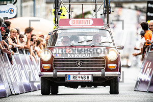 Race Car Peugeot 404: Tour de France Femmes 2023 – 8. Stage