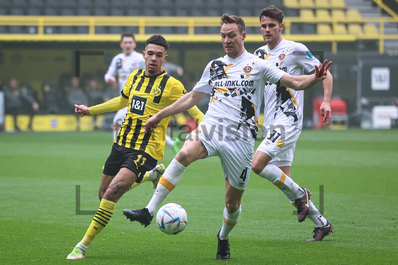 Tim Knipping, Justin Njinmah Borussia Dortmund U23 vs. Dynamo Dresden 3. Liga 12.03.2023 
