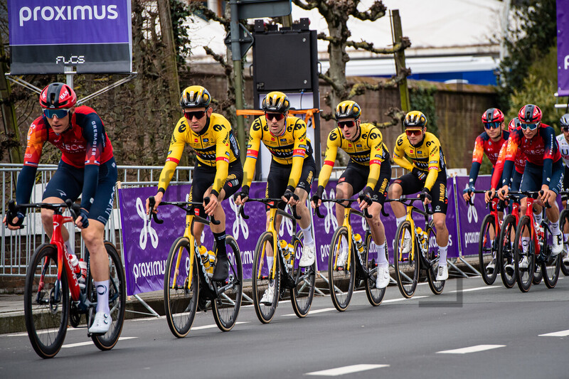 BENOOT Tiesj, ROOSEN Timo, VAN DIJKE Tim, VAN DER SANDE Tosh: Dwars Door Vlaanderen 2023 - MenÂ´s Race 