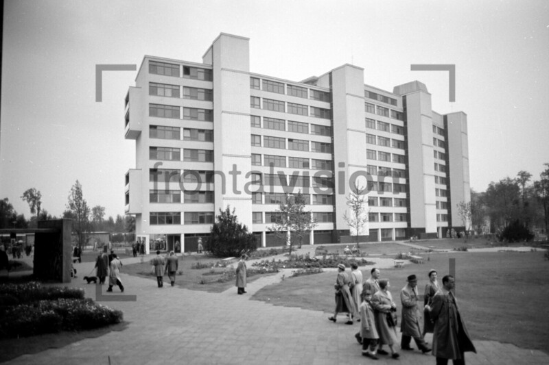 65 years Interbau Hansaviertel Berlin Comparison photos 1957 and 2022