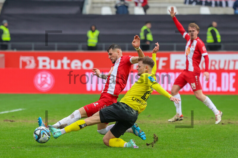 Rot-Weiss Essen vs. SSV Ulm 1846 Fussball 26. Spieltag 3. Liga