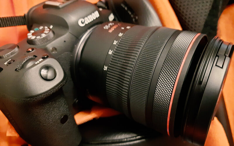 Kommen Canon EOS R1 & EOS R5 Mark II Ende April?